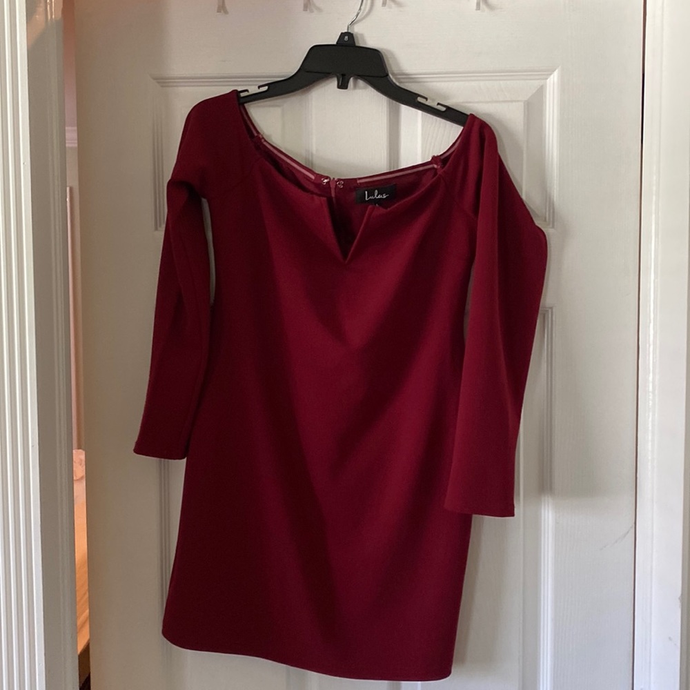 Lulus red V cut off the shoulder cocktail dress.